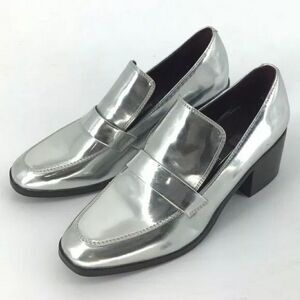 Kensie Holland Silver Mirrored Loafers sz 6